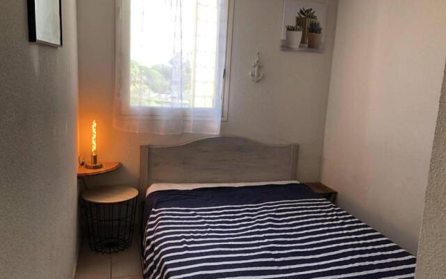 Appartement Port Leucate, 2 pièces, 4 personnes - FR-1-81-520