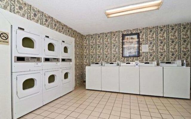 Siegel Select Bartlett Extended Stay in Tennessee