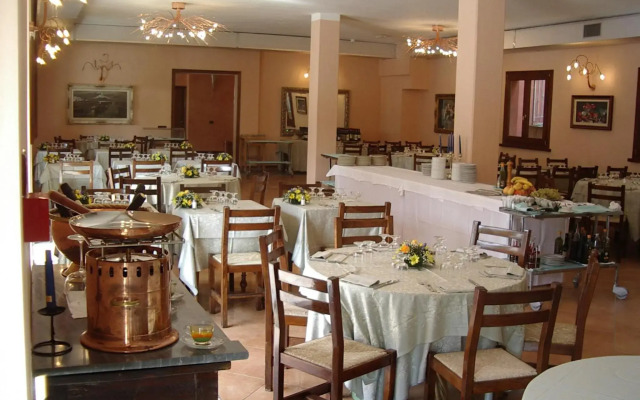 Hotel Lago Verde