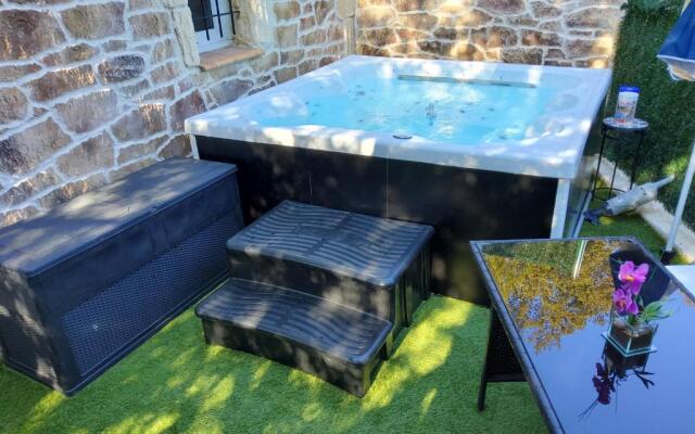 GITE les Faillants, SPA PRIVATIF, PISCINE à LORGUES