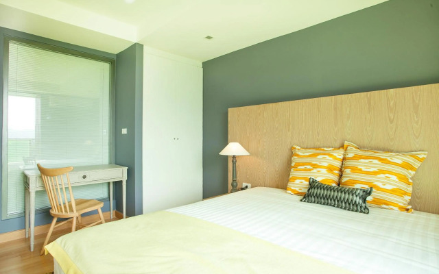 Rocco Hua Hin Beach Seaview