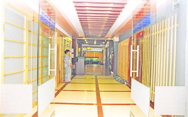 Oasis Hanoi Hotel