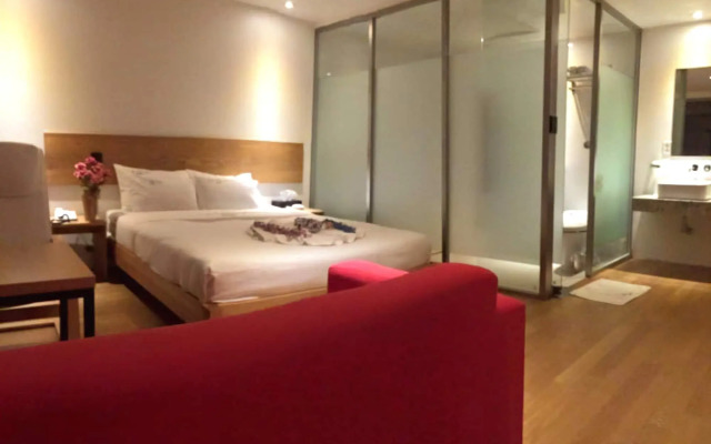 Lavilla Hotel