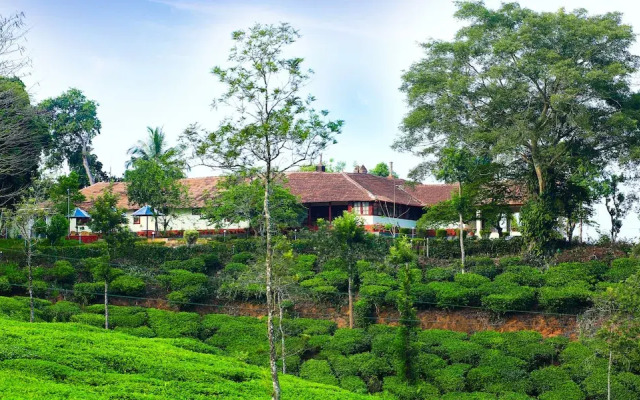 Deluxe Double Room In British Bunglow