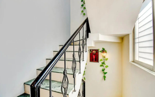 Fabhotel Corporate Residency