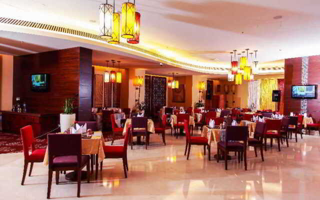 Grand Regal Hotel