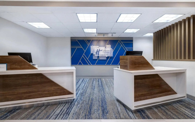 Holiday Inn Express & Suites Moab by IHG