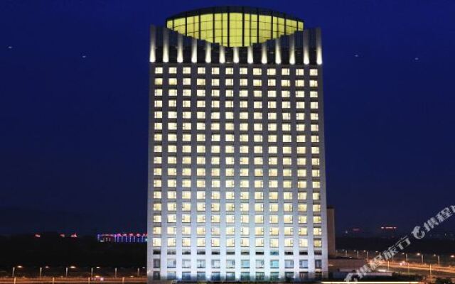 Xinyang Jin Jiang International Hotel