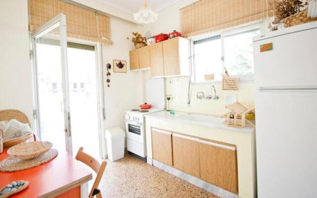 Coral Apartment