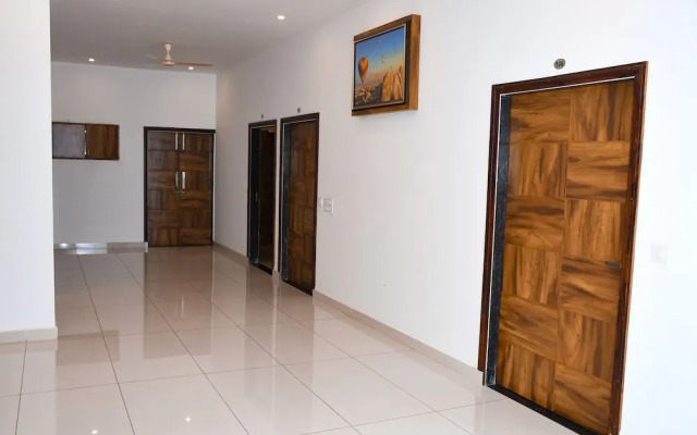 Hotel Om Complex