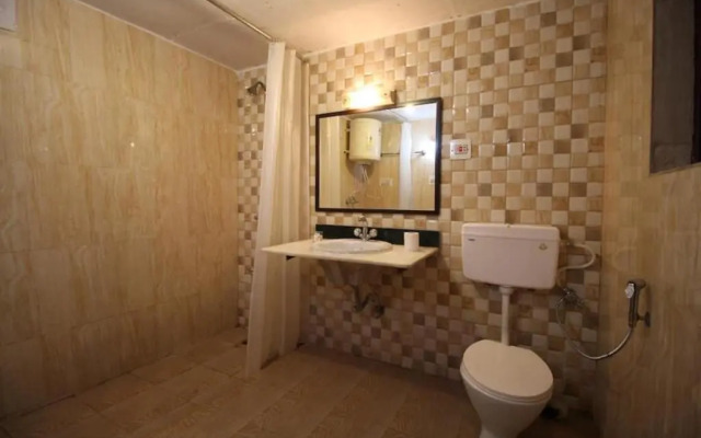 OYO 4610 Hotel Lake Resort
