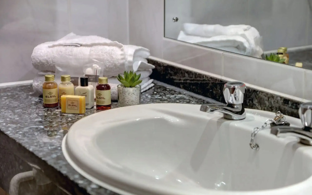 Best Western Plus Bentley Hotel & Spa
