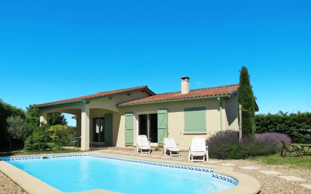 Holiday Home Les Lavandiers - ORD100