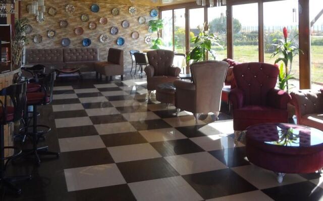 Linda Butik Otel Gumuldur