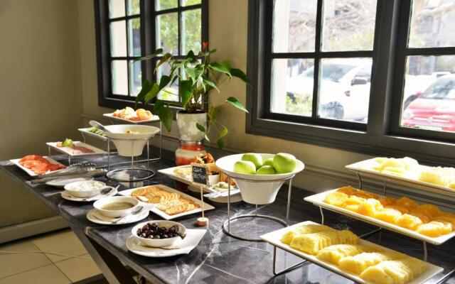 Capetonian Hotel