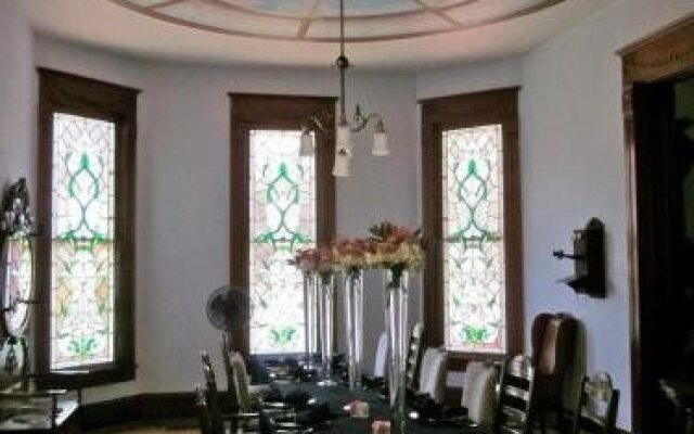 Angels Nest Bed and Breakfast