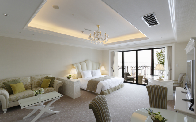 Hotel La Suite Kobe Harborland