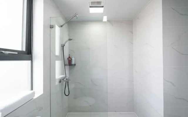 Tyms 3BR 2BA Apt Novel Garden Metro