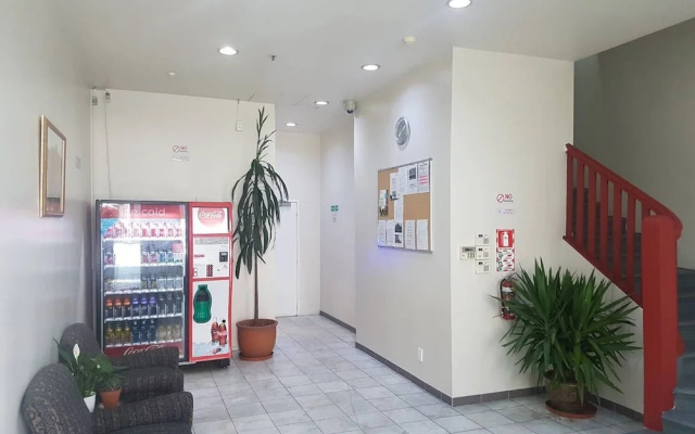 Oceanic Hostel