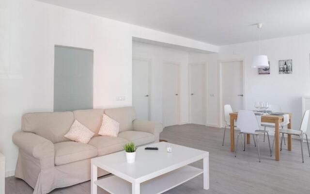 ApartUP Las Naves