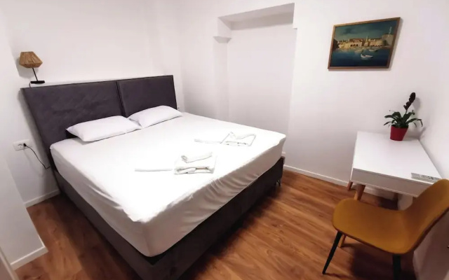 Apartment Mama H