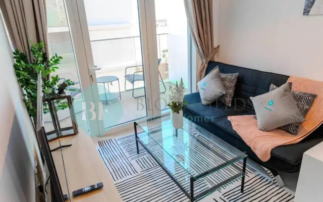 Bloomfields Adorable 1BR in Oasis Ma
