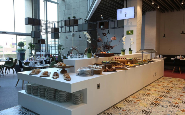 ibis Styles Dubai Jumeira
