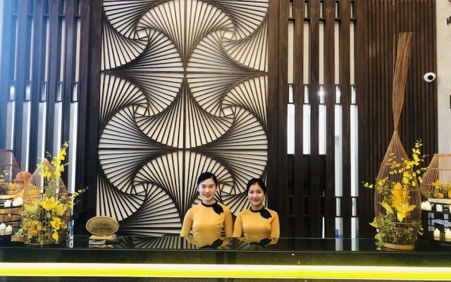 Ha Long New Century Hotel