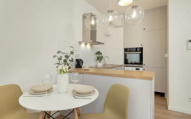 Krakow Podgorze by Renters