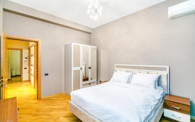 Zarifa Aliyeva str. 28 M63 Daire