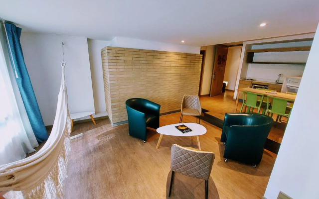 Viaggio Teleport Suites