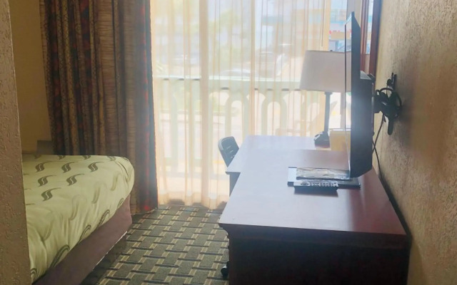 Quail Inn & Suites