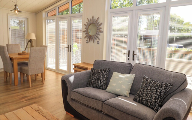 Kingfisher Lodge