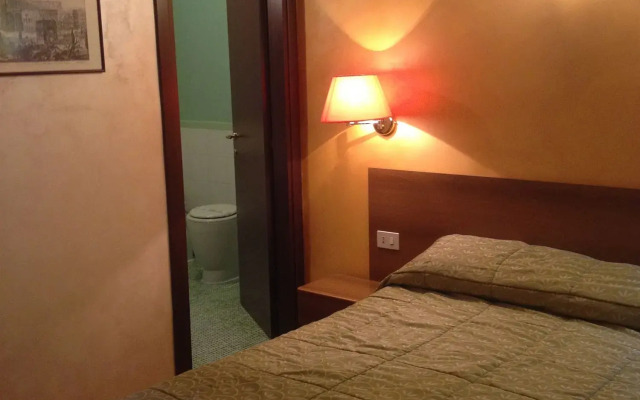 Residence Re di Roma Rooms