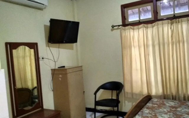 Penginapan Kunthi