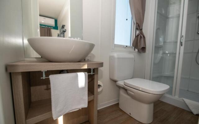 Arena Grand Kazela Camping Homes