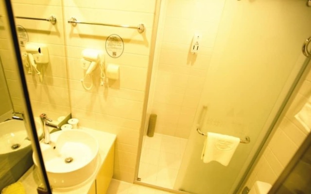 GreenTree Alliance Chuzhou Laian County Development District Jingyi Road Hotel.