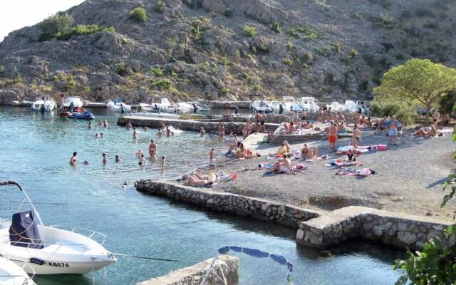 Secluded Holiday Home in Cesarica, Karlobag Near the Sea