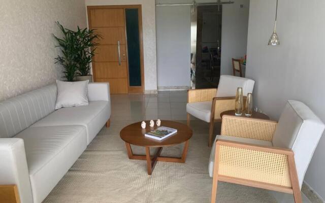 Apartamento em condomínio de alto luxo! 3 suítes - 140m