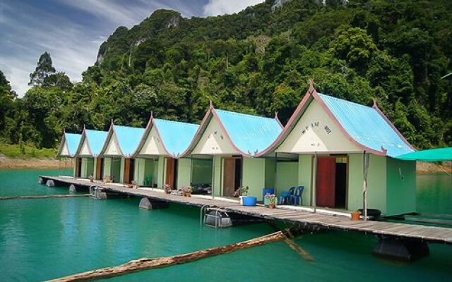 Smiley Bungalow (SHA Extra Plus)