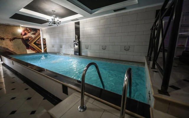 Dash Hotel