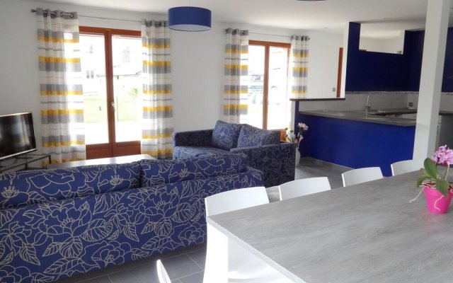 House With 4 Bedrooms in Val-de-vesle, With Furnished Garden and Wifi