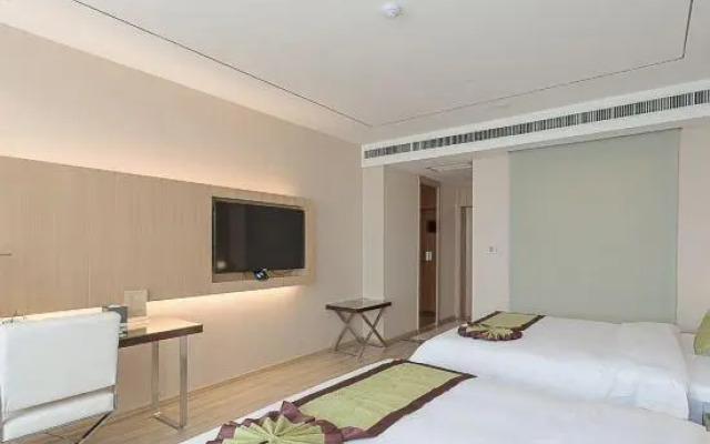 S International Hotel