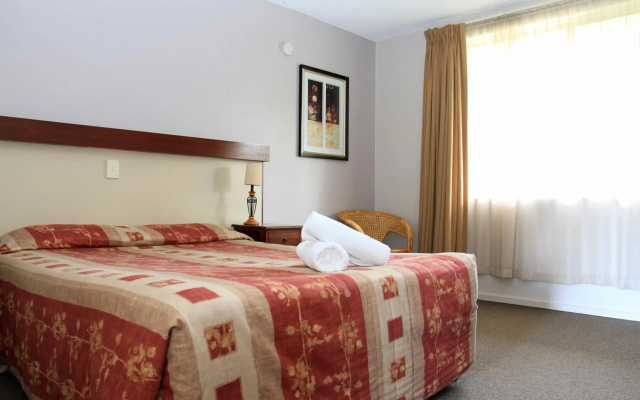 Sleepwell Motel — 3-star hotel in Albany