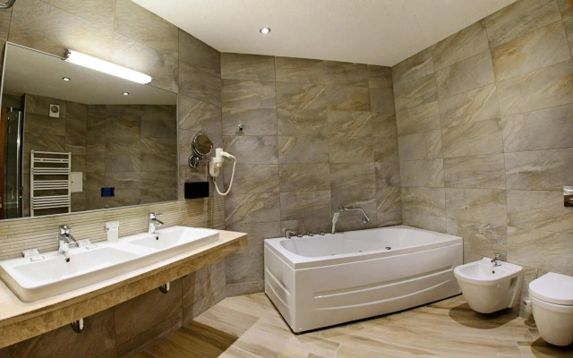 Hot Springs Medical and Spa Hotel