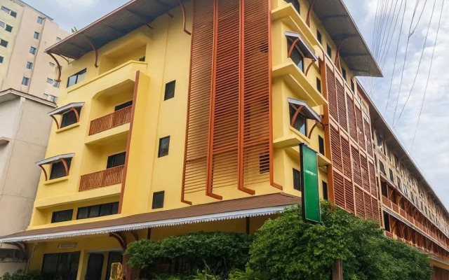 Woraburi Sukhumvit Hotel & Resort