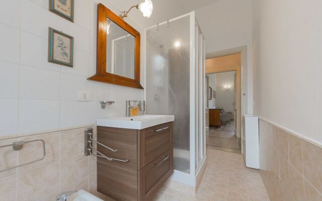 St. Peter's Cupola Apartment