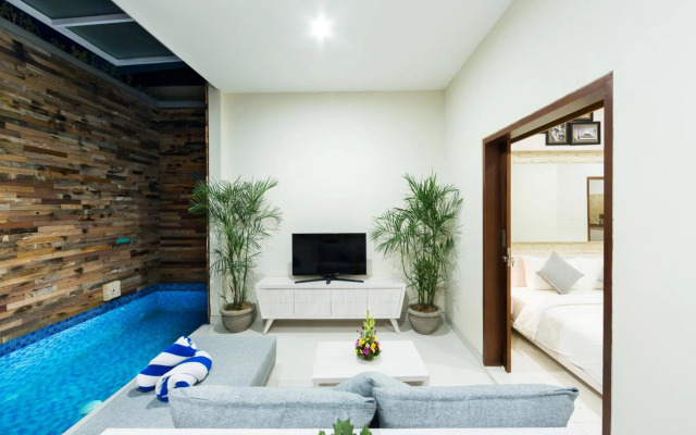 Paisa Seminyak Living