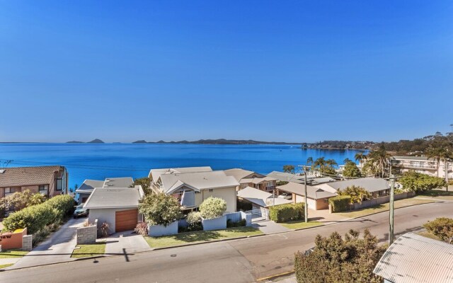 Triview, Unit 11/1-3 Mitchell Street