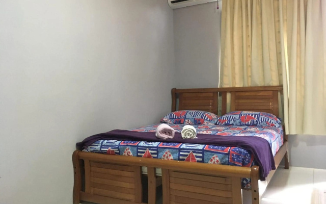SPOT ON 89796 D'noor Budget Inn – Guest Rooms – Kota Bharu